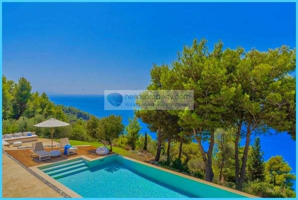 81b8443d159f479aa42a8282e1d13bcd-original