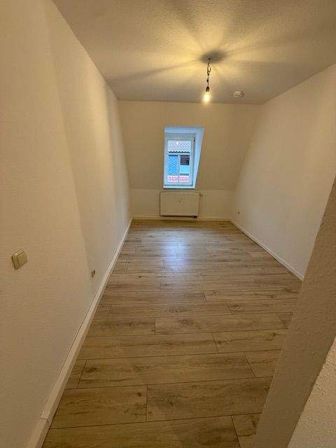 Charmante 2-Zimmer-Wohnung im 2. OG – sofort bezugsbereit - Foto 1