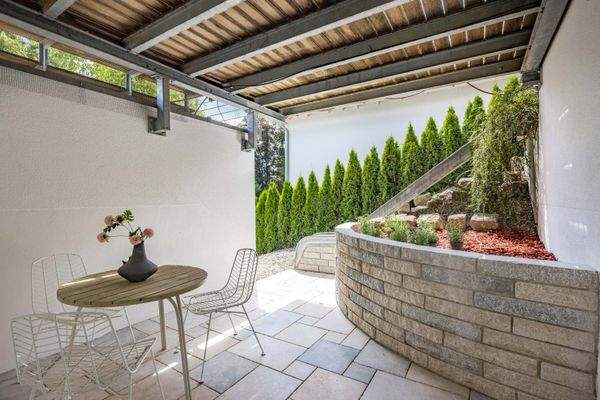 Zugang zum Souterrain