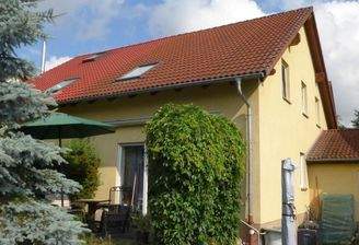 Hausansicht Gartenseite