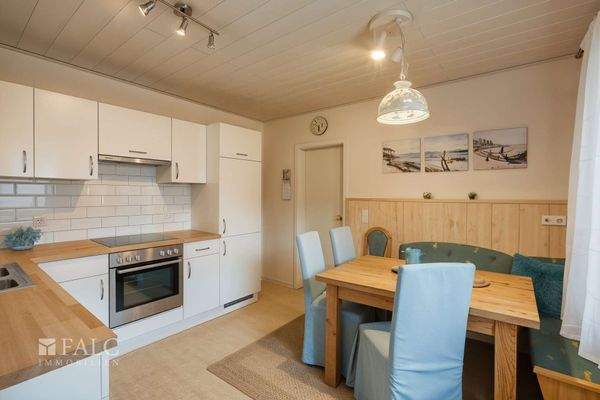 Küche 3 - Gestaltungsvorschlag  (KI generiert)