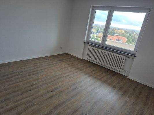 Helles Zimmer mit Aussicht