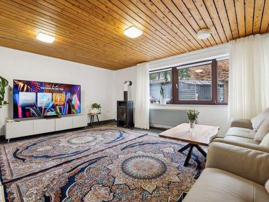 weiteres Wohnzimmer UG