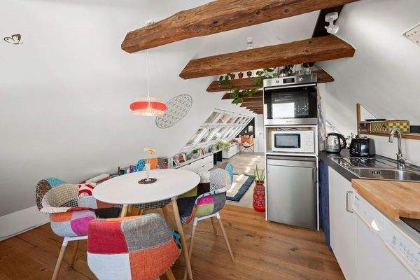 Küche und Essbereich 