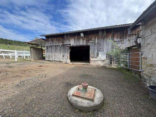 Koppel/Nebengebäude hinten