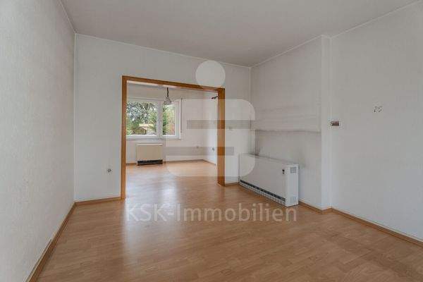 Wohn- und Esszimmer (1)