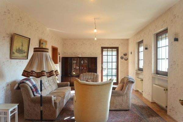 Großes Wohnzimmer (Haus 1)