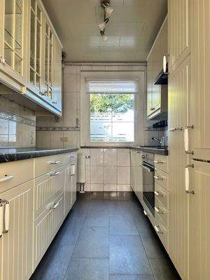 Einbauküche im EG (Hochparterre)