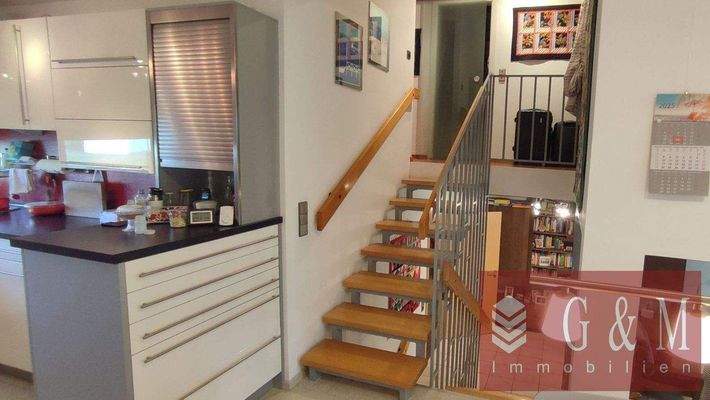 Treppe ins Obergeschoss