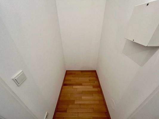 A3faa53a-0417-4b25-9