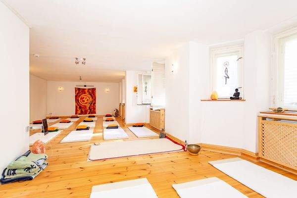 Großes Zimmer Richtung Straße