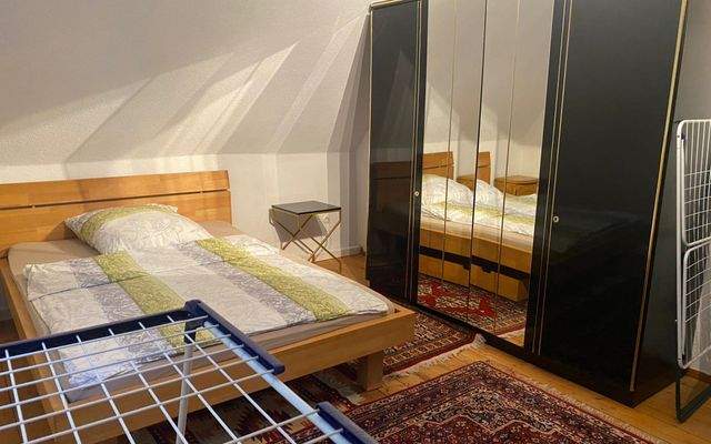 Zeitwohnen Stuttgart Hedelfingen  Schlafzimmer Zwei.jpeg