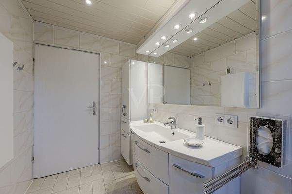 Badezimmer Einliegerwohnung