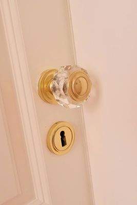 Hochwertige Türbeschläge