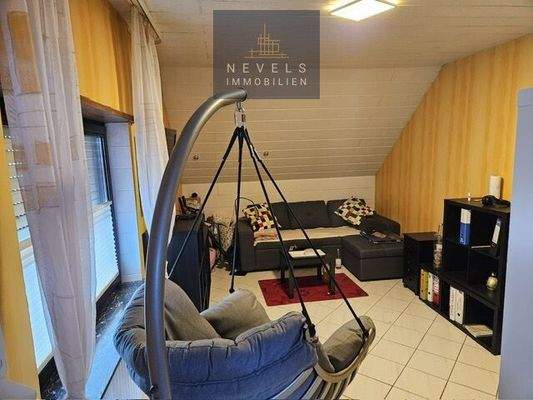 Zimmer Dachgeschoss (1)