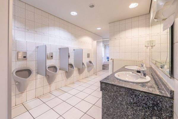 Kundentoilette Herren