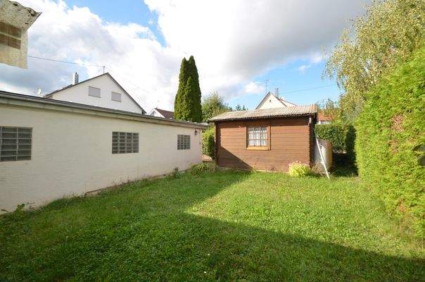 Garten und Geräteschuppen