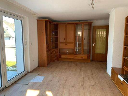 Wohnzimmer mit Terrassenzugang