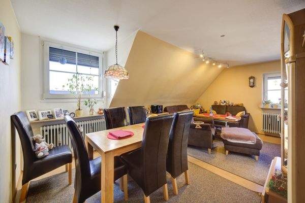 DG 2-Zimmerwohnung Wohnen- Essen