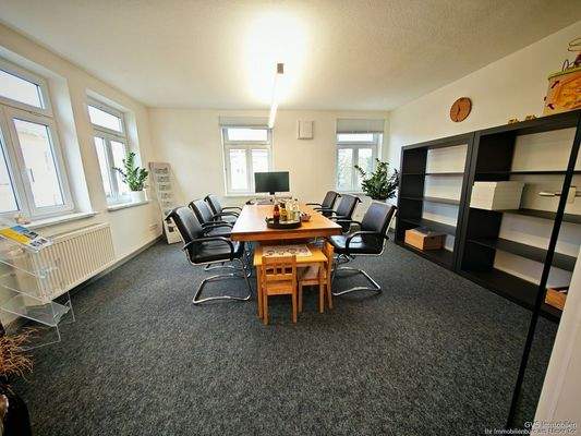 Besprechungszimmer OG