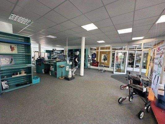 Ansicht 6 Blick auf den Eingang.jpg