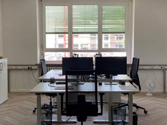Büroraum3.jpg