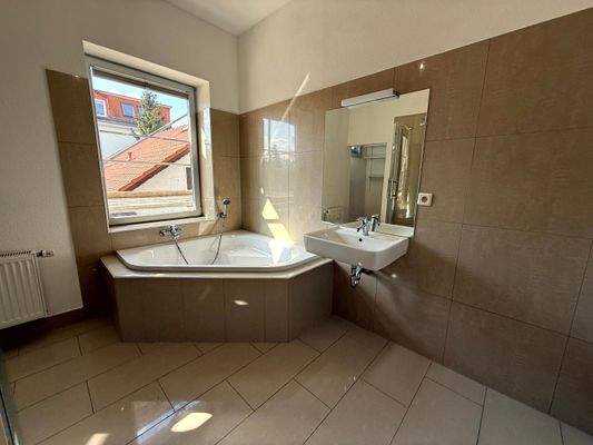 Badezimmer Bild 2.jpg