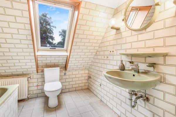 Badezimmer im Dachgeschoss