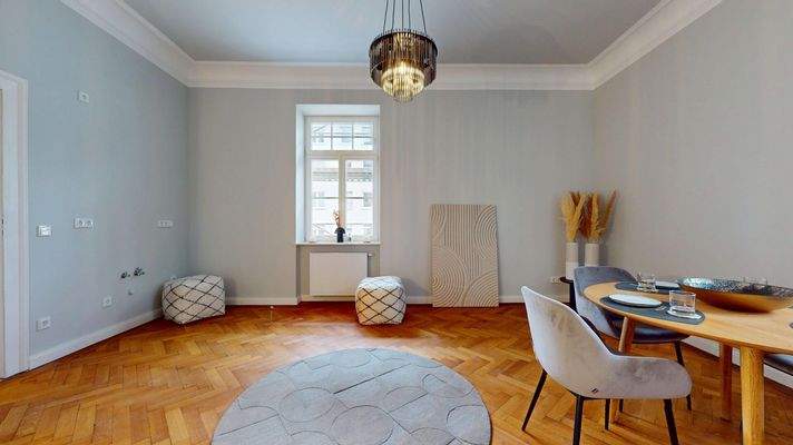 Wohn- / Esszimmer mit Küchenanschlüssen