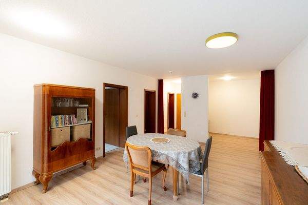 Wohn und Schlafzimmer