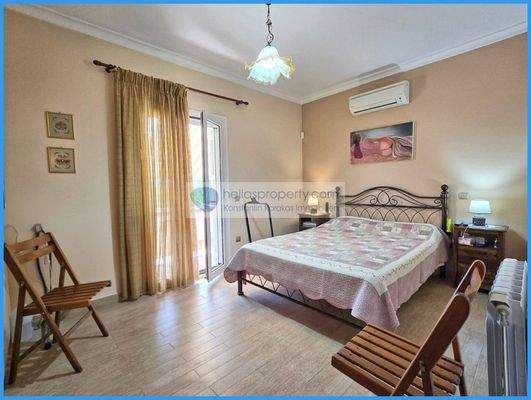 3dfd470bb8de4a9faf0c22c926dcbe62-original