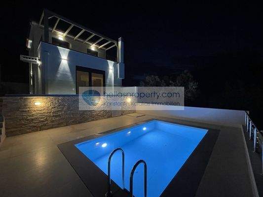 2b7d5ccd34f74980ba033d5138b7c03e-original