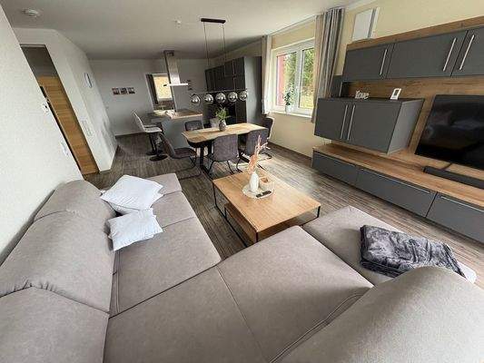 WE 06 - Wohn-/Esszimmer/Küche