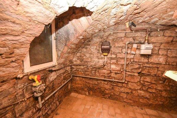 Gewölbekeller Hausanschlüsse