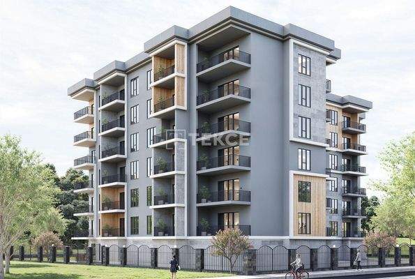 Apartments for Sale in a Complex with Pool in Trabzon Akyazı