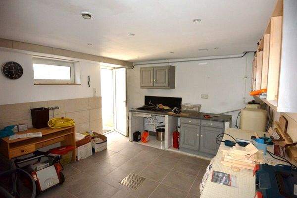 43 mit Austritt Garten