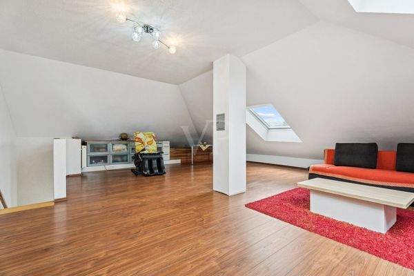 Wirtschaftsraum/ Schlafzimmer II DG