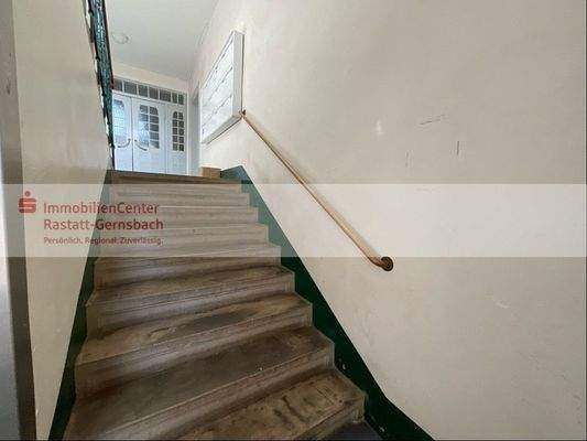 Treppenhaus / Kellertreppe