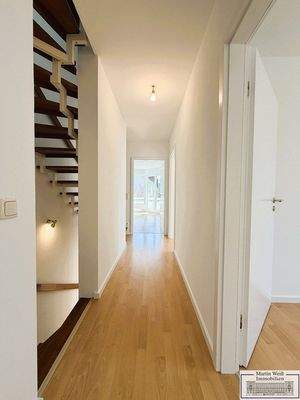 Blick in den Flur im OG