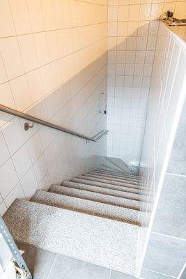 Kellertreppe.jpg