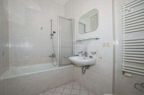 Badezimmer (Beispiel)