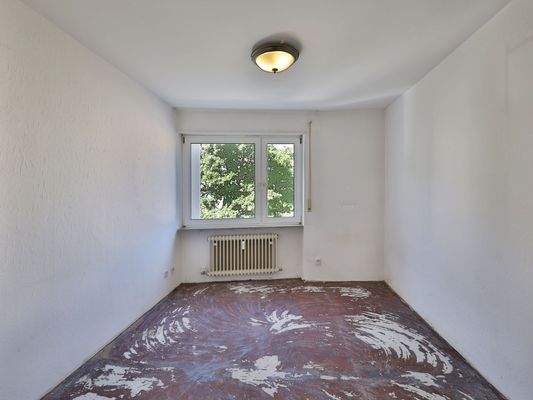 Helles Kinder- oder Arbeitszimmer