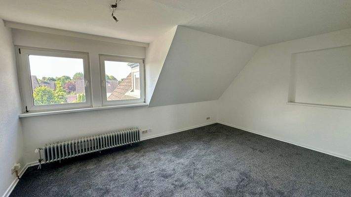 Haus re OG Wohnen.JPEG