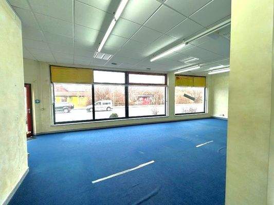 Blick auf die Schaufenster