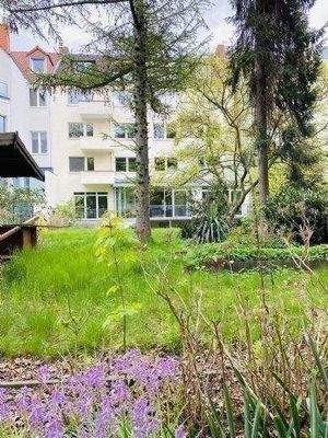 Gesamtansicht Gartenseite