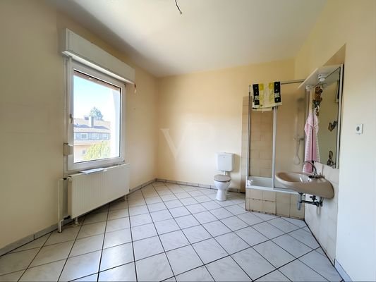 Badezimmer  EG.