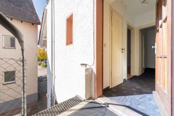 Eingang für die zusätzliche Gewerbefläche