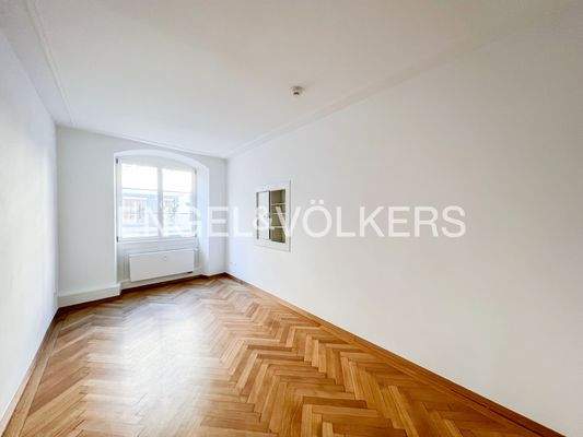 Historisches Parkett - aufwendig aufgearbeitet