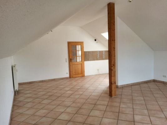 Wohnzimmer-Küche04.jpg