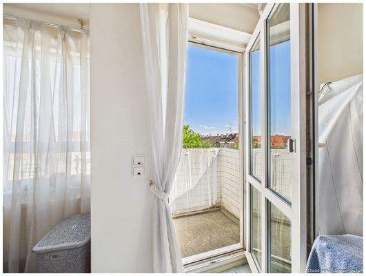 Ostbalkon - Schlafzimmer